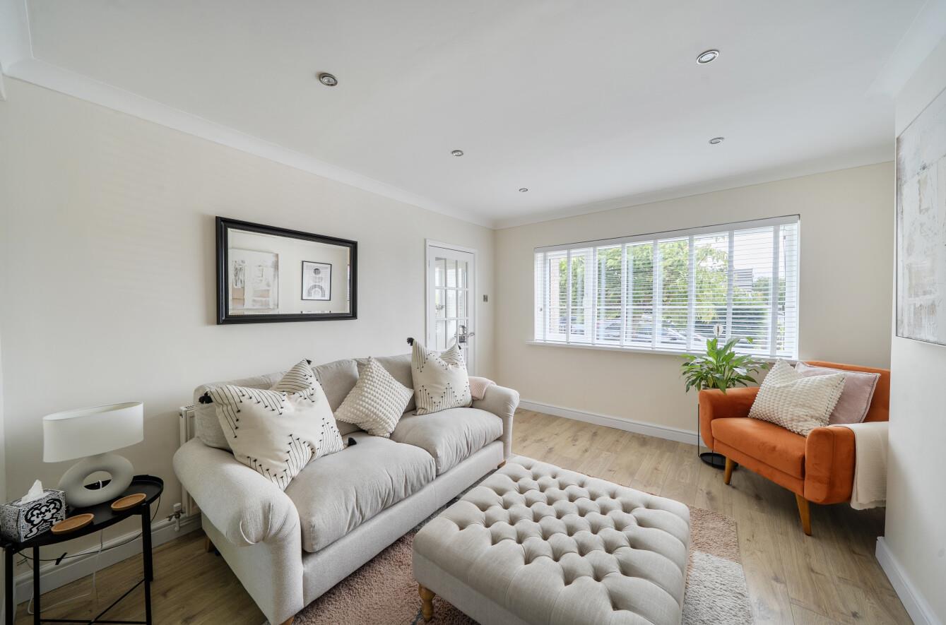 Sketty Park Close, Sketty, Swansea, SA2 8LR